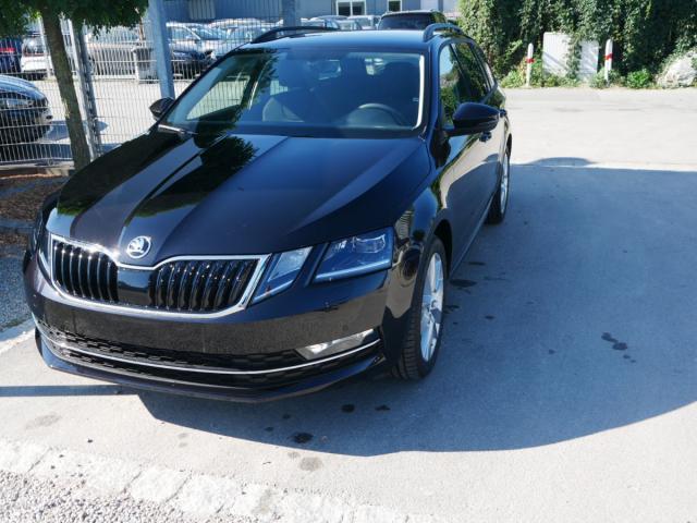 Skoda Octavia - Combi 1.5 TSI ACT STYLE * LED-SCHEINW...