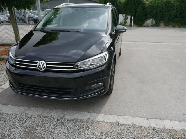Volkswagen Touran - 1.5 TSI ACT DSG JOIN * LED ACC NAVI PA...