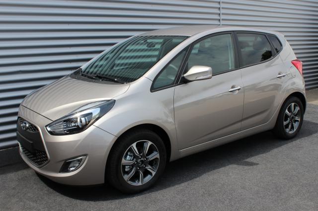 Hyundai Ix20 - Premium 1.6 CVVT, Navigationssystem, Kli...