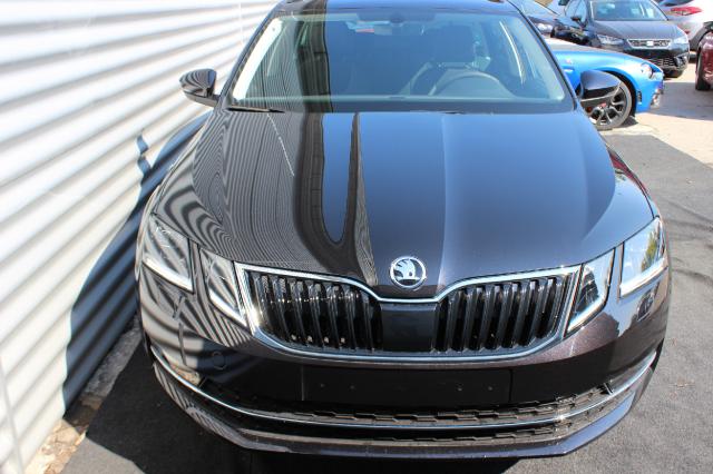 Skoda Octavia - Combi Style 1.4 TSI DSG, Navigationss...