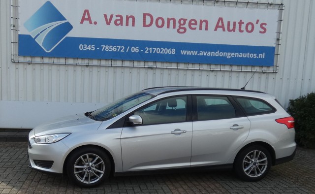 FORD FOCUS 1.0 ECOB. EDIT. PLUS,Navi,Cruise,PDC,Incl APK, A van Dongen auto's, Asperen