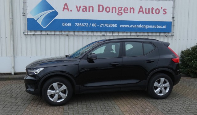 VOLVO XC40 2.0 T4 MOMENTUM Automaat,Camera,Led,DealerOH, A van Dongen auto's, Asperen