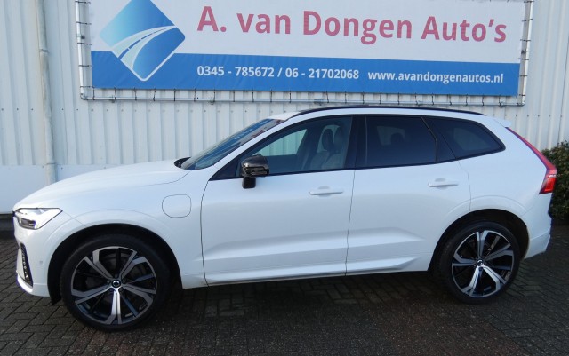 VOLVO XC60 2.0 T6 Recharge AWD R-Design,Pano,ACC,360,Facelift, A van Dongen auto's, Asperen