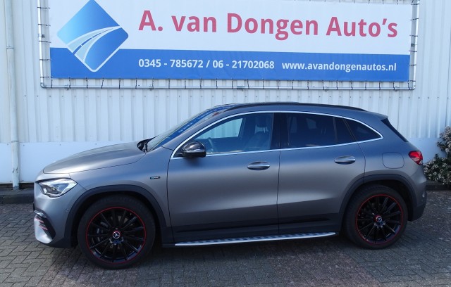 MERCEDES-BENZ GLA-KLASSE 250 E AMG LINE,Pano,360,Leer,Trhaak,Burmester, A van Dongen auto's, Asperen