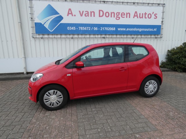 VOLKSWAGEN UP