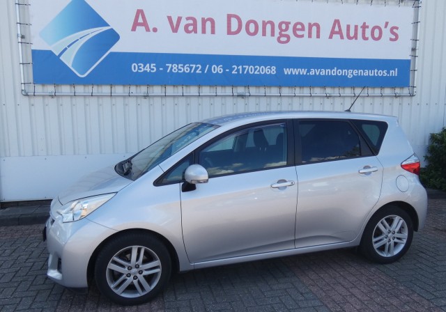 TOYOTA VERSO-S 1.3 VVT-I ASPIRATION,Camera,Trhaak,Bluetooth,Navi, A van Dongen auto's, Asperen