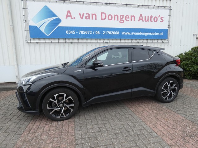 TOYOTA C-HR 2.0 HYBRID STYLE Automaat,Lane/SideASS,Navi,Camera,Led, A van Dongen auto's, Asperen