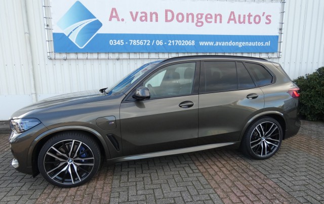 BMW X5 XDRIVE45E M-Sport,360,Massage,Merino,Achterasbest,Pano, A van Dongen auto's, Asperen