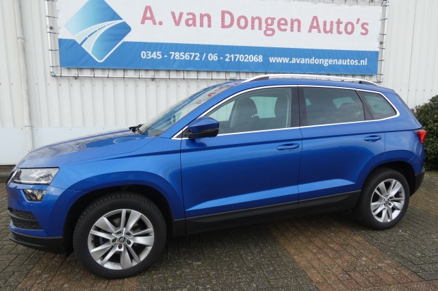 SKODA KAROQ 1.5 TSI ACT BUSINESS ED DSG,Camera,Trhaak,Stoelverw,ACC, A van Dongen auto's, Asperen