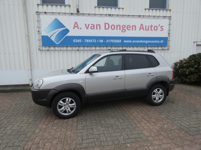 HYUNDAI TUCSON 2.0I STYLE,Clima,Cruise,Trhaak APK 23-4-27, A van Dongen auto's, Asperen