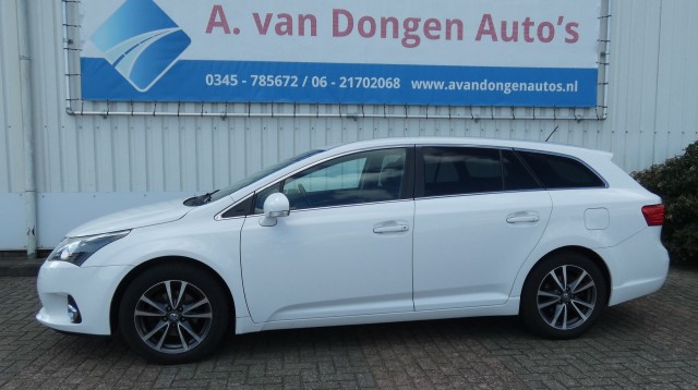 TOYOTA AVENSIS 1.8 VVTI Dynamic,Navi,Led,Camera,Trhaak,Stoelverw, A van Dongen auto's, Asperen