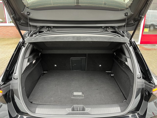 OPEL ASTRA 1.2 Business Elegance Automaat 130PK I Camera I Stoelverw. Autobedrijf Hilboezen, 7951 EE Staphorst
