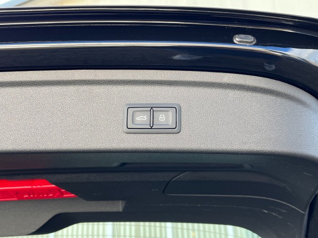 AUDI A3 35 TFSI Business edition Automaat 150 PK I Carplay I Stoelverw. Autobedrijf Hilboezen, 7951 EE Staphorst