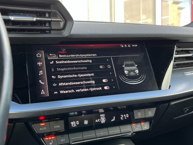 AUDI A3 35 TFSI Business edition Automaat 150 PK I Carplay I Stoelverw. Autobedrijf Hilboezen, 7951 EE Staphorst