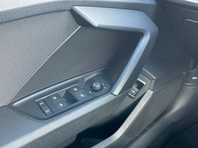 AUDI A3 35 TFSI Business edition Automaat 150 PK I Carplay I Stoelverw. Autobedrijf Hilboezen, 7951 EE Staphorst