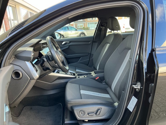 AUDI A3 35 TFSI Business edition Automaat 150 PK I Carplay I Stoelverw. Autobedrijf Hilboezen, 7951 EE Staphorst