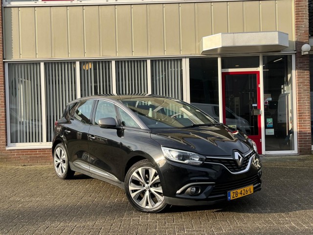 RENAULT SCENIC 1.6 dCi Intens 131 PK I Navi I Leer I Panorama I Trekhaak, Autobedrijf Hilboezen, Staphorst