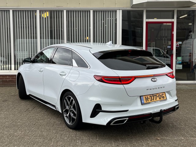 KIA PRO CEED 1.4 T-GDI GT-Line 140PK I Carplay I Camera I Trekhaak I LED Autobedrijf Hilboezen, 7951 EE Staphorst