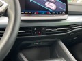 VOLKSWAGEN GOLF 1.5 eTSI Life Edition Automaat I Camera I Carplay I Half leer I Stoelverw., Autobedrijf Hilboezen, Staphorst