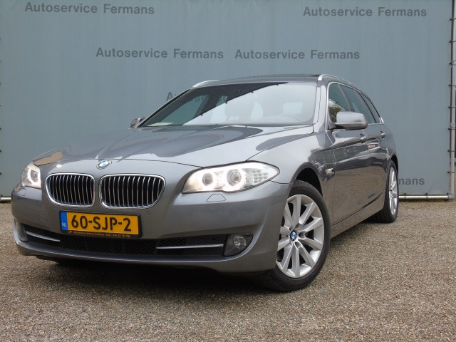 BMW 5-SERIE 523i Touring aut High Executive - 2011 - 154DKM - Navi-Pano-Trek, Autoservice Fermans Exclusive, Amstenrade