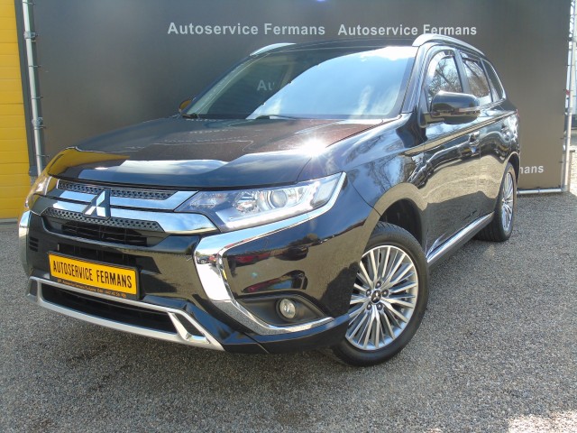 MITSUBISHI OUTLANDER 2.3 PHEV 4X4 99KW  PLUGIN HYBRIDE - 2020 - 107DKM - Leder, Autoservice Fermans Exclusive, Amstenrade