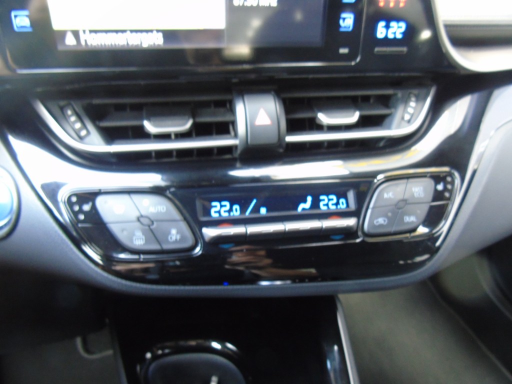 TOYOTA, C-HR