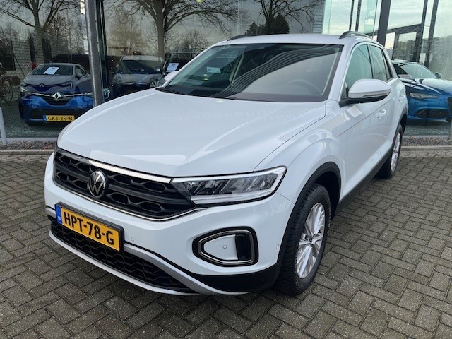 VOLKSWAGEN T-ROC 1.0TS Life Carplay Navi Clima, Garage van Bakel B.V., Deurne