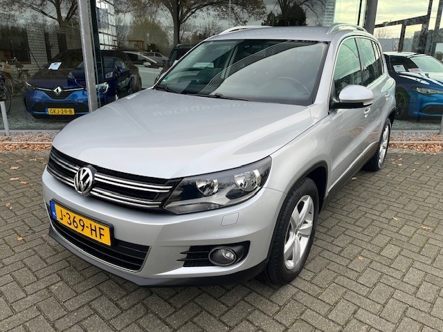 VOLKSWAGEN TIGUAN 1.4 TSI SPORT&STYLE NAVI TREKHAAK, Garage van Bakel B.V., Deurne