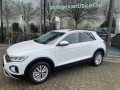 VOLKSWAGEN T-ROC 1.0TS Life Carplay Navi Clima, Garage van Bakel B.V., Deurne