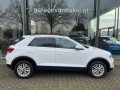VOLKSWAGEN T-ROC 1.0TS Life Carplay Navi Clima, Garage van Bakel B.V., Deurne
