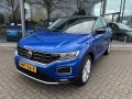 VOLKSWAGEN T-ROC 1.5 TSI SPORT AUTOMAAT VITUAL CARPLAY AD CRUISE, Garage van Bakel B.V., Deurne