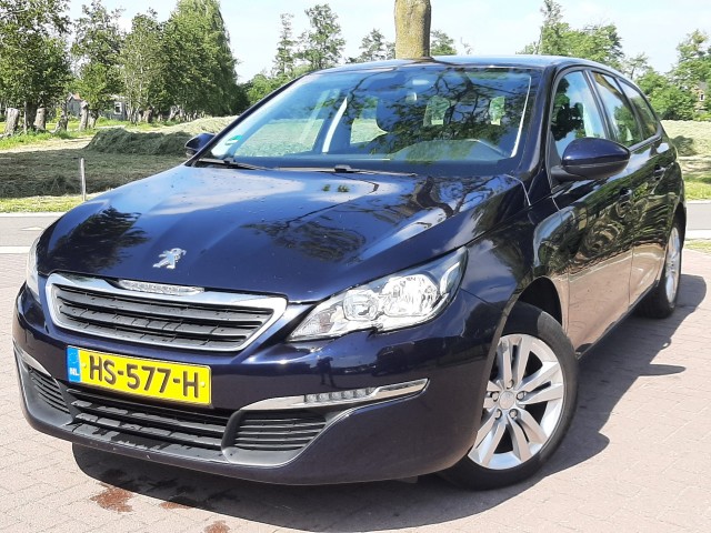 PEUGEOT 308 1.6 HDi 120pk Airco Cruise-control Navigatie Bluetooth , Autobedrijf van de Bunt, Zwartebroek
