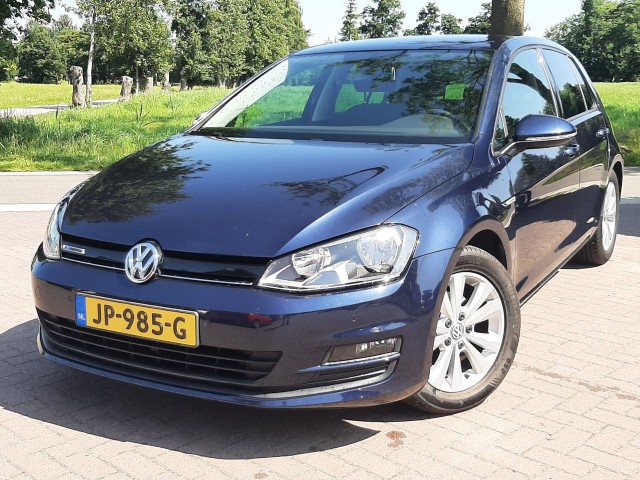 VOLKSWAGEN GOLF 1.0 TSi 115pk BMT Airco Cruise-control Navigatie Bluetooth , Autobedrijf van de Bunt, Zwartebroek