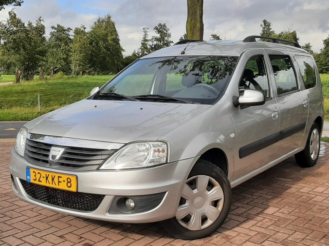 DACIA LOGAN 1.4 75pk Airco Trekhaak, Autobedrijf van de Bunt, Zwartebroek