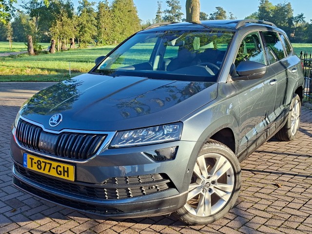 SKODA KAROQ 1.5TSi 150pk Style Business Airco Panorama Adap.cruise-control Navigatie Dig.dashboard  , Autobedrijf van de Bunt, Z