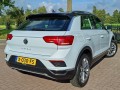 VOLKSWAGEN T-ROC 1.5 TSi Airco Adap.cruise-control App-Connect Navigatie Bluetooth , Autobedrijf van de Bunt, Zwartebroek