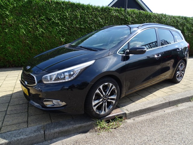 KIA CEED 1.6 GDI SP-Automaat-124558 Km-Clima-Cruise-Blth-Verw stl-Pdc, Garage Dekker, Heerhugowaard