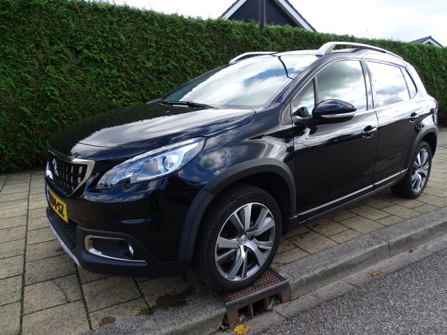 PEUGEOT 2008 1.2 PURETECH GT-LINE 130 PK-94236 Navi-Blth-Cruise-Trkh-Hlf Leer, Garage Dekker, Heerhugowaard