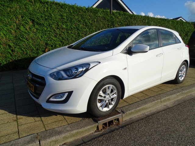 HYUNDAI I30 I30 -123169 km-Airco-Cruise-Pdc-Usb/aux, Garage Dekker, Heerhugowaard