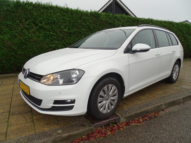 VOLKSWAGEN GOLF 1.6 TDI TRENDLINE-Automaat-Clima-Media-Cruise-Pdc, Garage Dekker, Heerhugowaard