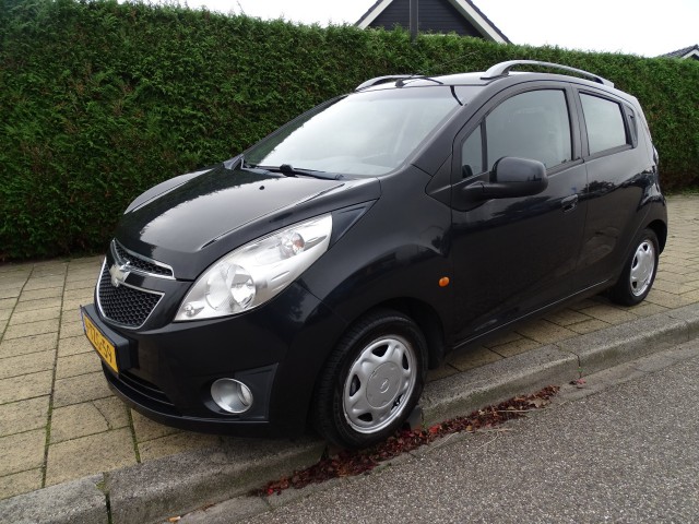 CHEVROLET SPARK 1.2 16V LT-Airco-Cv-Aux-Electr ramen, Garage Dekker, Heerhugowaard