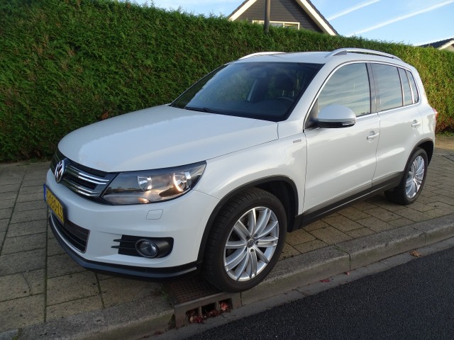 VOLKSWAGEN TIGUAN 1.4 TSI SPORT&STYLE-Automaat-Blth-Navi-Cam-Cruise-Trkh, Garage Dekker, Heerhugowaard