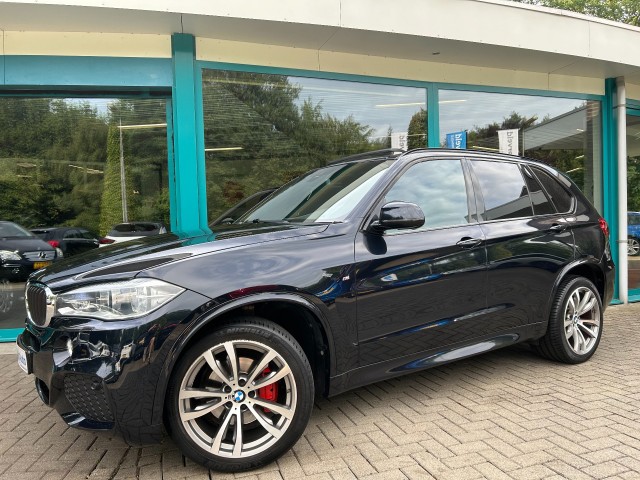 BMW X5 XDRIVE30D M-SPORT LED, Pano, 20, Harman/Kardon, Auto Weerveld, Deurningen