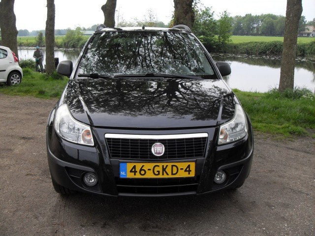 FIAT SEDICI 1.6-16V Dynamic T van Venrooy auto's, 5373 AG Herpen