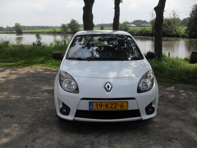 RENAULT TWINGO 1.2-16V Authentique, koppeling T van Venrooy auto's, 5373 AG Herpen