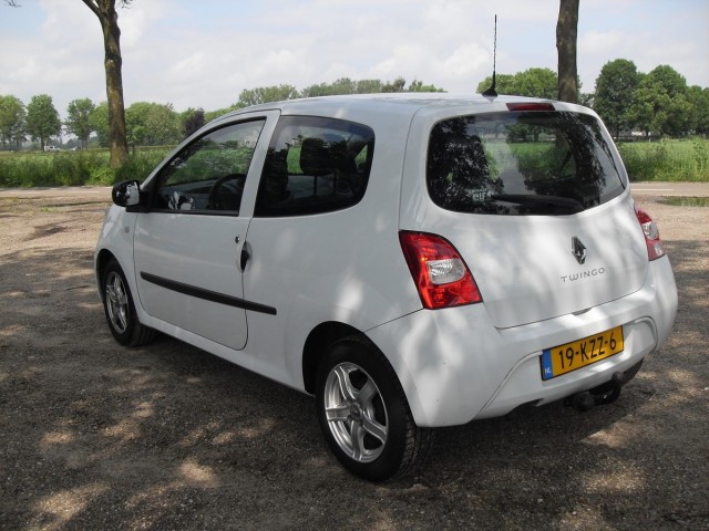 RENAULT TWINGO 1.2-16V Authentique, koppeling T van Venrooy auto's, 5373 AG Herpen