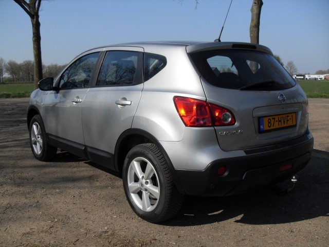 NISSAN QASHQAI 2.0 Acenta, 4 WHEEL DRIVE! T van Venrooy auto's, 5373 AG Herpen