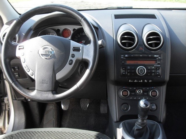 NISSAN QASHQAI 2.0 Acenta, 4 WHEEL DRIVE! T van Venrooy auto's, 5373 AG Herpen