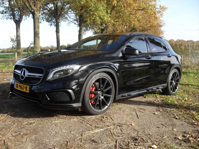 MERCEDES-BENZ GLA-KLASSE AMG45 4Matic Edition1,  360 PK,  Panorama T van Venrooy auto's, 5373 AG Herpen