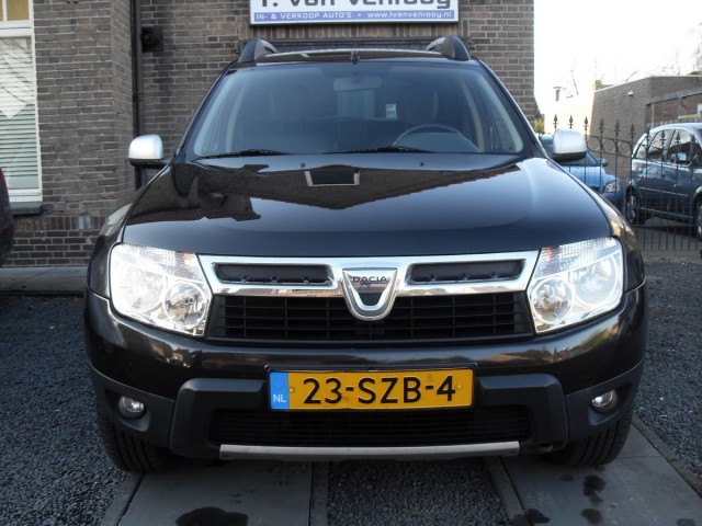 DACIA DUSTER 1.6 Aniversare 2WD T van Venrooy auto's, 5373 AG Herpen